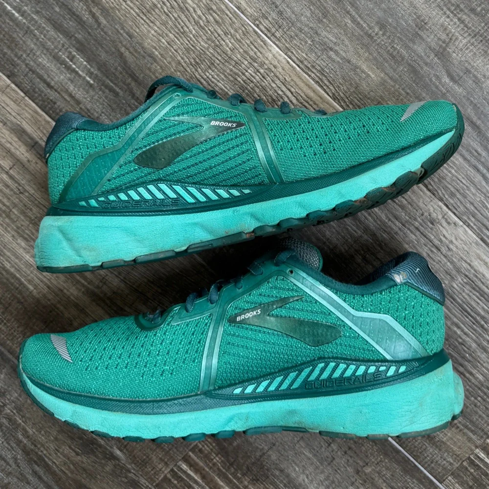 brooks 20 adrenaline green 10 - Picture 2 of 7